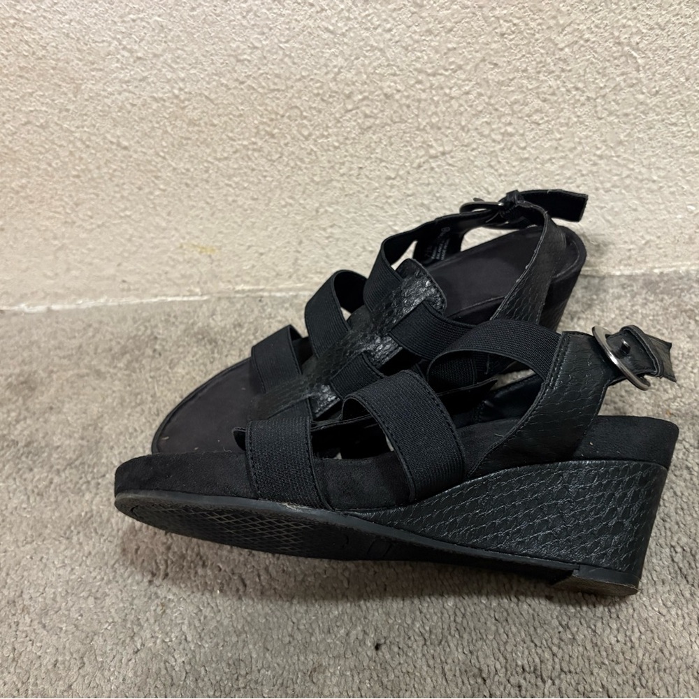 H&M Black Strappy Wedge Sandals - Picture 1 of 4